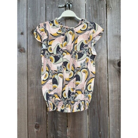 Rose & Olive Women's Paisley Print Smocked Waist Tie Neck Cap Sleeve Top - Picture 2 of 4